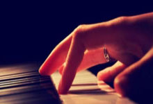 亚特兰大惊险晋级八强，强势登顶！